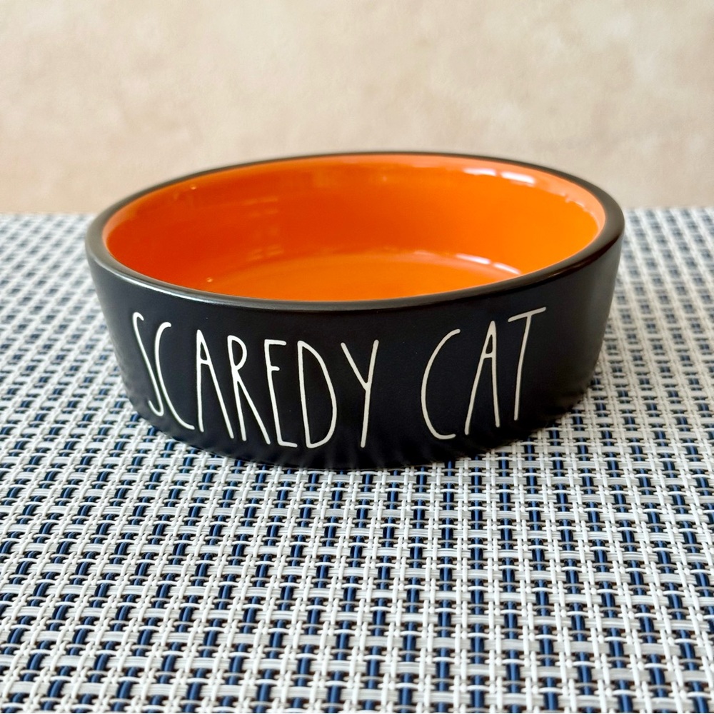 Rae Dunn Halloween SCAREDY CAT Black and Orange Small Cat Bowl BRAND NEW!!